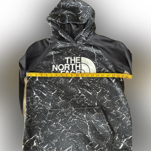 The North Face Surgent 2.0 Pullover Hoodie black and white boys size XL (18/20) - Picture 4 of 10